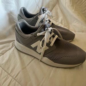 New Balance Revlite 24/7